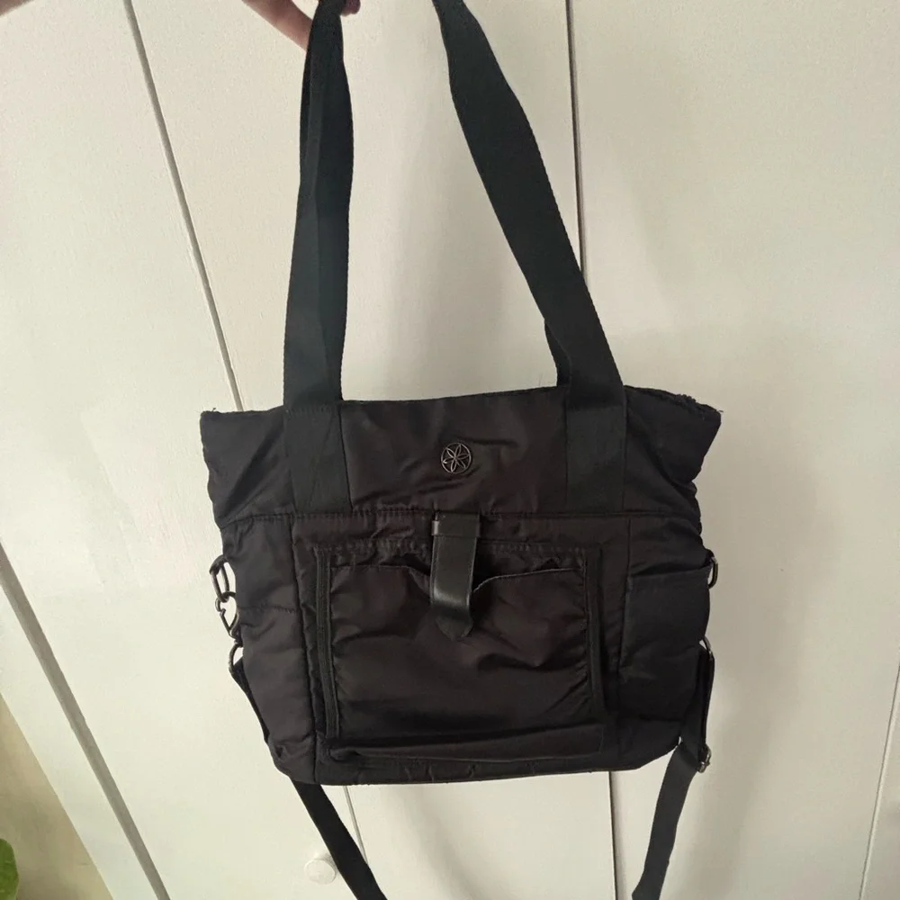 GAIAM Black Tote Bag with White Yoga Mat Holder - Picture 5 of 7